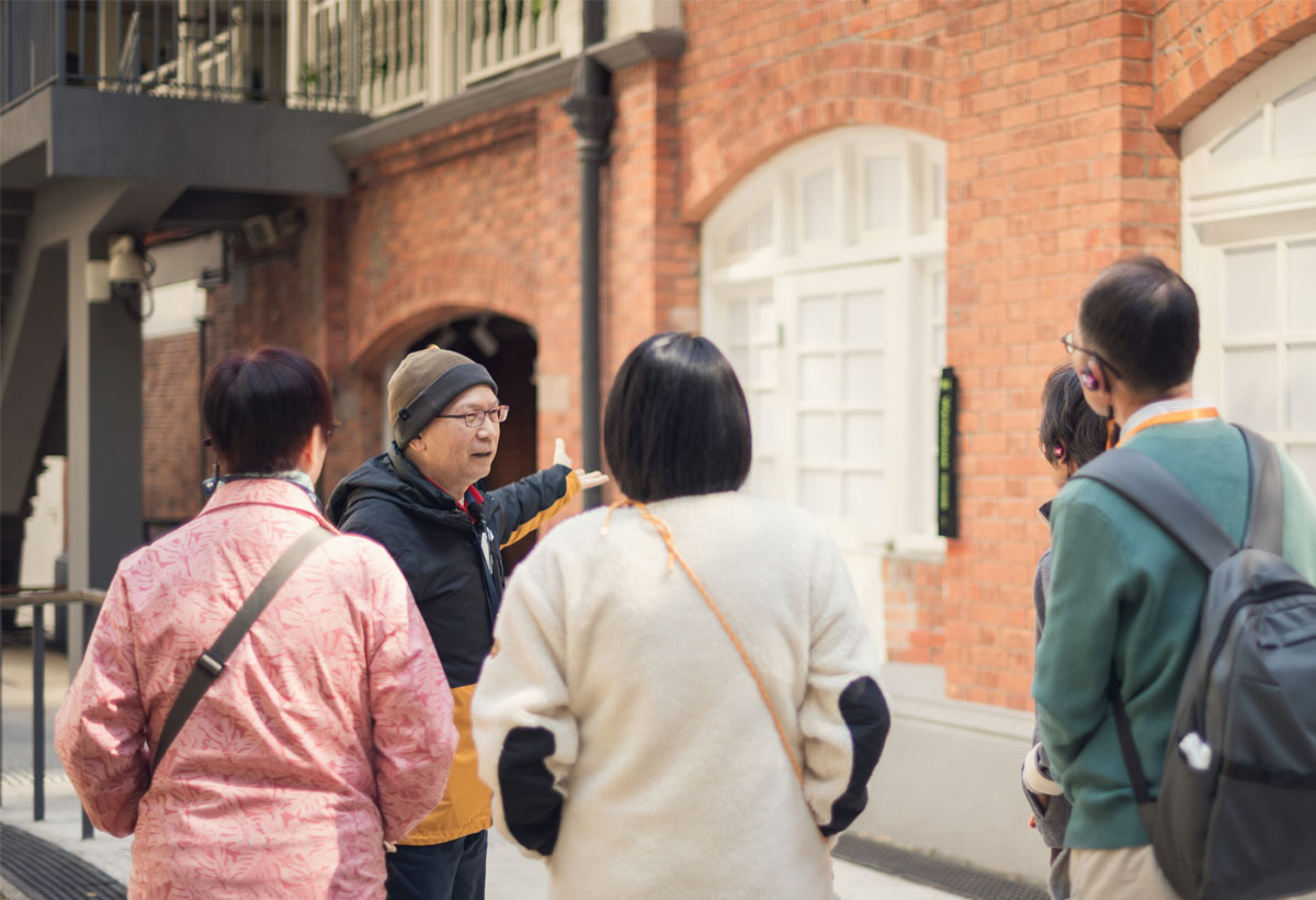 「好士多」藝術日(手機版本)